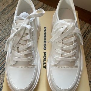 Never Worn Princess Polly Sneakers